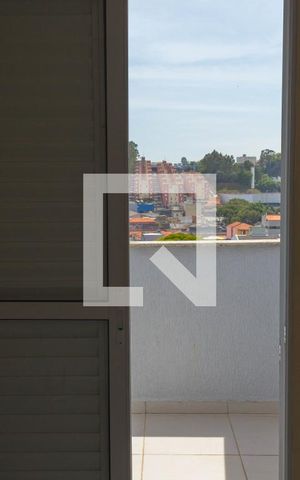 Casa à venda com 350m², 6 quartos e 4 vagas Casa à venda com 350m², 6 quartos e 4 vagasSuíte 4
