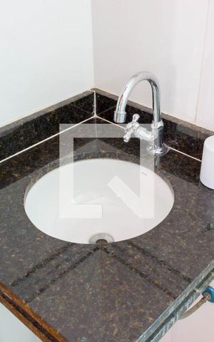 Casa à venda com 350m², 6 quartos e 4 vagas Casa à venda com 350m², 6 quartos e 4 vagasBanheiro da Suíte 5