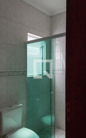Casa à venda com 350m², 6 quartos e 4 vagas Casa à venda com 350m², 6 quartos e 4 vagasBanheiro da Suíte 3