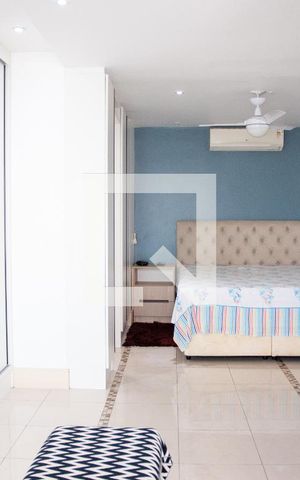 Apartamento à venda com 280m², 4 quartos e 2 vagas Apartamento à venda com 280m², 4 quartos e 2 vagasQuarto 4 - Suíte