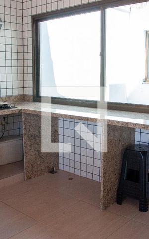 Apartamento à venda com 280m², 4 quartos e 2 vagas Apartamento à venda com 280m², 4 quartos e 2 vagasChurrasqueira/Espaço Gourmet