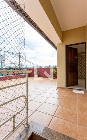 Casa à venda com 300m², 3 quartos e 2 vagas Casa à venda com 300m², 3 quartos e 2 vagasEntrada Varanda da Sala