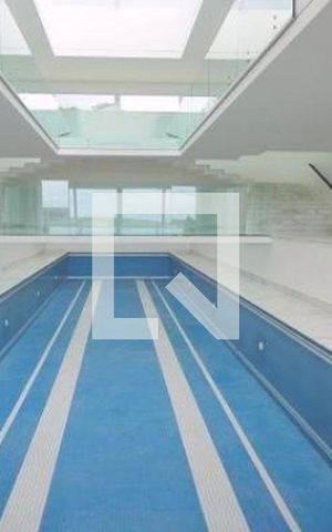 Casa de condomínio à venda com 1200m², 4 quartos e 4 vagas
