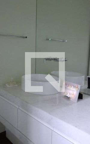 Casa de condomínio à venda com 1200m², 4 quartos e 4 vagas