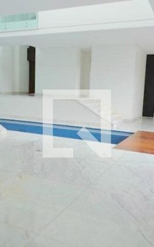 Casa de condomínio à venda com 1200m², 4 quartos e 4 vagas