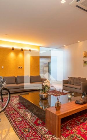 Casa de condomínio à venda com 1600m², 6 quartos e 5 vagas