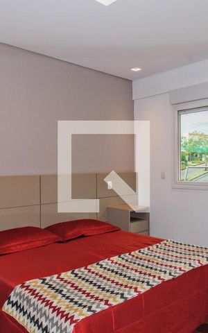 Casa de condomínio à venda com 723m², 5 quartos e 4 vagas