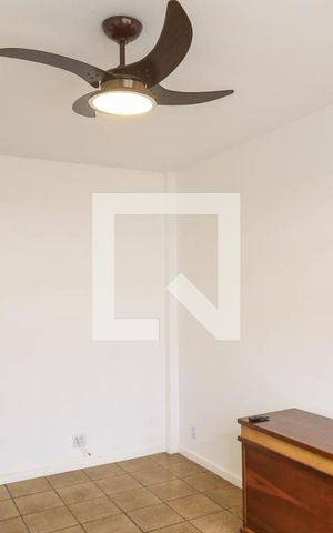 Apartamento à venda com 136m², 3 quartos e 2 vagas Apartamento à venda com 136m², 3 quartos e 2 vagasSala