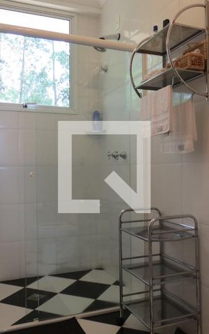 Casa à venda com 570m², 4 quartos e 6 vagas