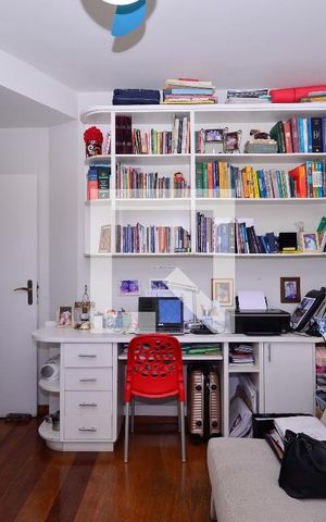 Apartamento à venda com 180m², 4 quartos e 2 vagas