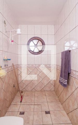 Casa à venda com 267m², 3 quartos e 3 vagas