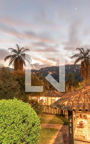 Casa de condomínio à venda com 475m², 5 quartos e 6 vagas