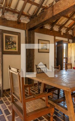 Casa de condomínio à venda com 475m², 5 quartos e 6 vagas