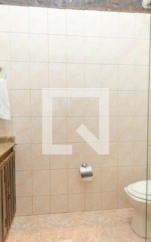 Casa de condomínio à venda com 475m², 5 quartos e 6 vagas