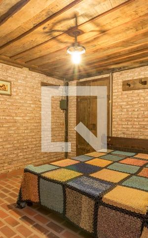Casa de condomínio à venda com 475m², 5 quartos e 6 vagas