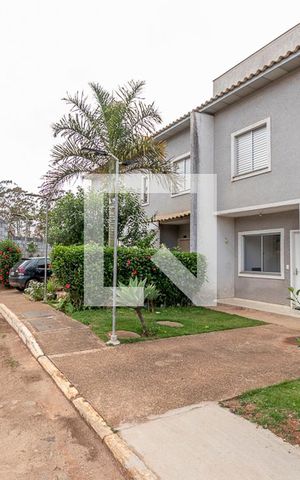 Casa de condomínio à venda com 70m², 2 quartos e 1 vaga
