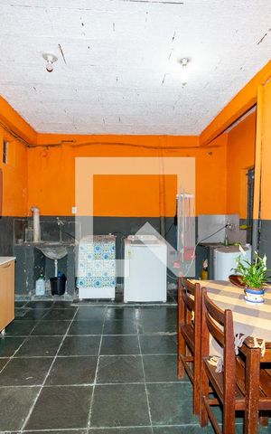 Casa à venda com 600m², 9 quartos e 1 vaga Casa à venda com 600m², 9 quartos e 1 vagaCasa 2 Área de Serviço