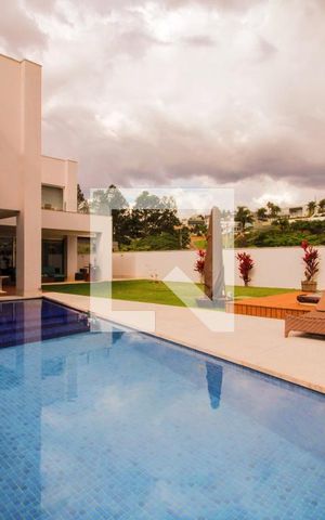 Casa de condomínio à venda com 463m², 4 quartos e 4 vagas