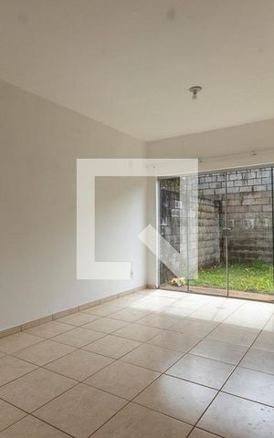 Casa de condomínio à venda com 70m², 2 quartos e 1 vaga