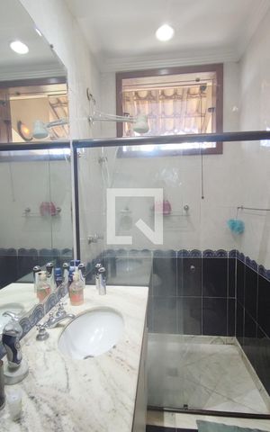 Casa à venda com 1000m², 5 quartos e 8 vagas