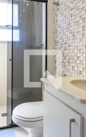 Apartamento à venda com 90m², 3 quartos e 2 vagas Apartamento à venda com 90m², 3 quartos e 2 vagasBanheiro Social