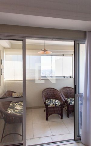 Apartamento à venda com 90m², 3 quartos e 2 vagas Apartamento à venda com 90m², 3 quartos e 2 vagasVaranda da Sala