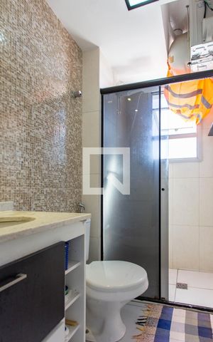 Apartamento à venda com 90m², 3 quartos e 2 vagas Apartamento à venda com 90m², 3 quartos e 2 vagasBanheiro da Suíte