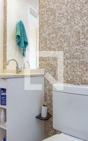 Apartamento à venda com 90m², 3 quartos e 2 vagas Apartamento à venda com 90m², 3 quartos e 2 vagasBanheiro da Suíte