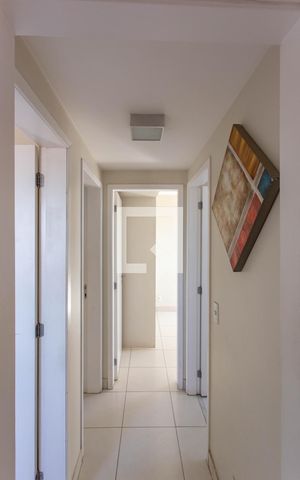 Apartamento à venda com 90m², 3 quartos e 2 vagas Apartamento à venda com 90m², 3 quartos e 2 vagasCorredor