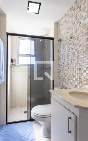 Apartamento à venda com 90m², 3 quartos e 2 vagas Apartamento à venda com 90m², 3 quartos e 2 vagasBanheiro Social