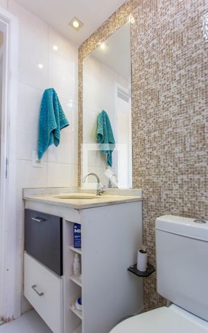 Apartamento à venda com 90m², 3 quartos e 2 vagas Apartamento à venda com 90m², 3 quartos e 2 vagasBanheiro da Suíte