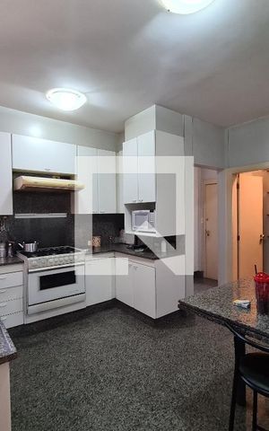 Apartamento à venda com 235m², 4 quartos e 4 vagas