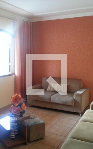 Casa à venda com 360m², 10 quartos e 8 vagas