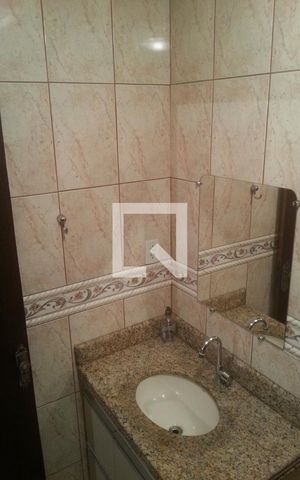 Casa à venda com 360m², 10 quartos e 8 vagas