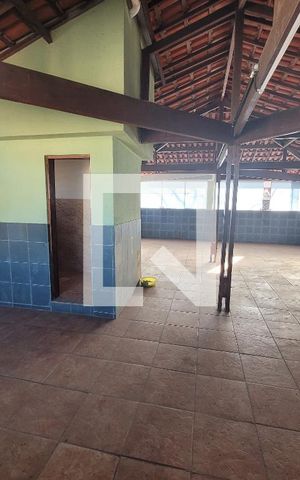Casa à venda com 337m², 3 quartos e 4 vagas