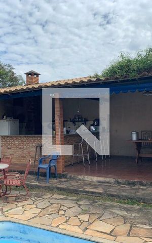 Casa à venda com 417m², 5 quartos e 10 vagas