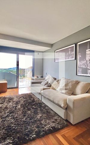 Casa de condomínio à venda com 494m², 4 quartos e 5 vagas