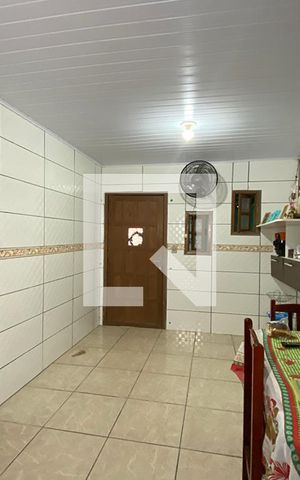 Casa à venda com 120m², 2 quartos e 1 vagaSala/Cozinha