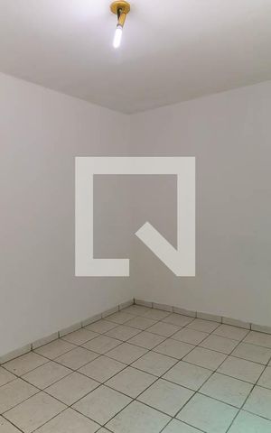 Casa à venda com 95m², 1 quarto e sem vaga Casa à venda com 95m², 1 quarto e sem vagaSala