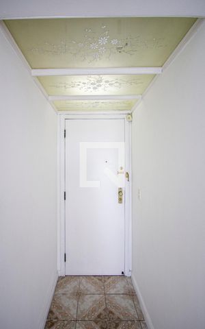 Apartamento para alugar com 55m², 2 quartos e 1 vagaEntrada