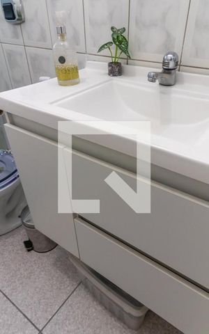Apartamento à venda com 153m², 3 quartos e 2 vagasBanheiro da Suíte - Pia com Armário