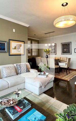Apartamento à venda com 130m², 4 quartos e 2 vagasSala