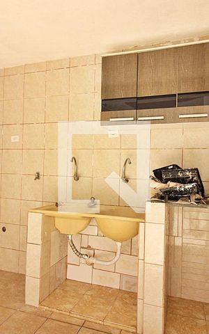 Casa para alugar com 140m², 2 quartos e 2 vagasLavanderia