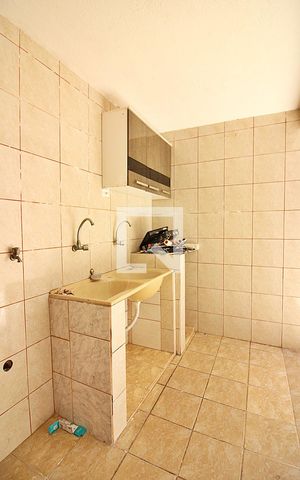 Casa para alugar com 140m², 2 quartos e 2 vagasLavanderia
