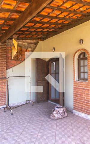 Casa à venda com 280m², 3 quartos e 5 vagas Casa à venda com 280m², 3 quartos e 5 vagasVaranda suíte 2