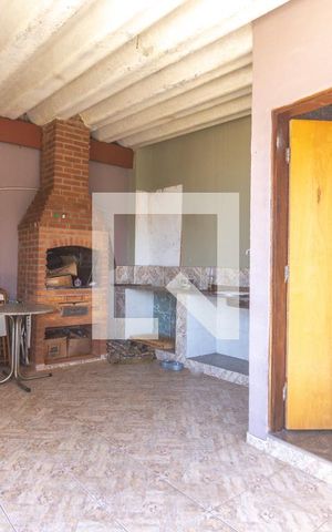 Casa à venda com 280m², 3 quartos e 5 vagas Casa à venda com 280m², 3 quartos e 5 vagasChurrasqueira