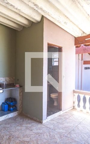Casa à venda com 280m², 3 quartos e 5 vagas Casa à venda com 280m², 3 quartos e 5 vagasChurrasqueira