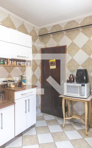 Casa à venda com 280m², 3 quartos e 5 vagas Casa à venda com 280m², 3 quartos e 5 vagasCozinha