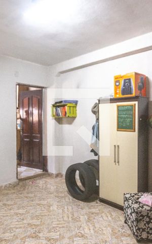 Casa à venda com 280m², 3 quartos e 5 vagas Casa à venda com 280m², 3 quartos e 5 vagasSuíte 1