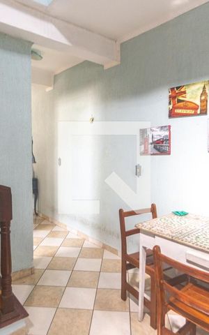 Casa à venda com 280m², 3 quartos e 5 vagas Casa à venda com 280m², 3 quartos e 5 vagasSala de jantar